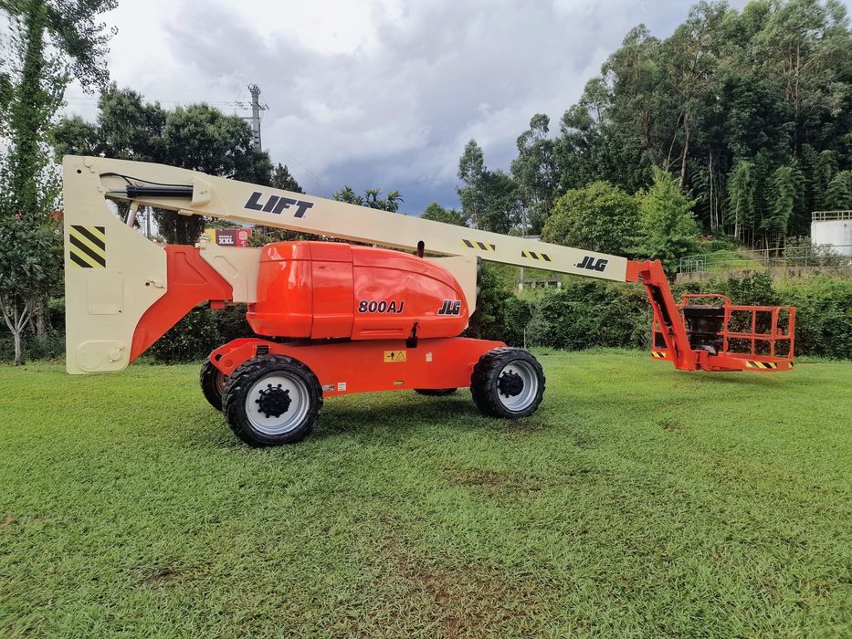 Plataforma elevatória jlg 26 m