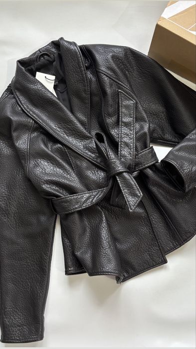 Куртка зі штучної шкіри Zara бестселер