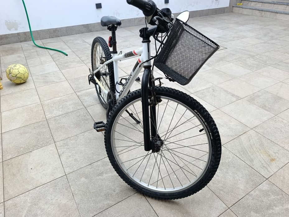 Rockrider criança 8-12 anos roda 24"