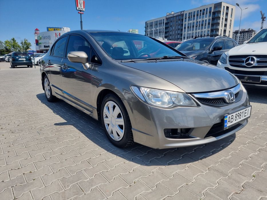 Honda Civic  4D  Sedan