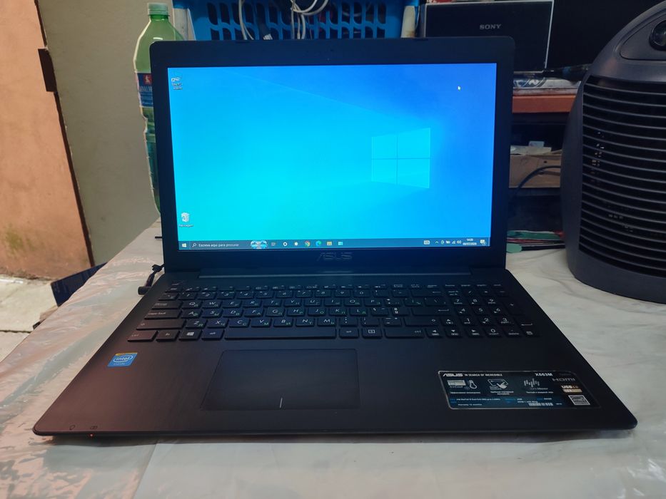 ASUS X553M Séries