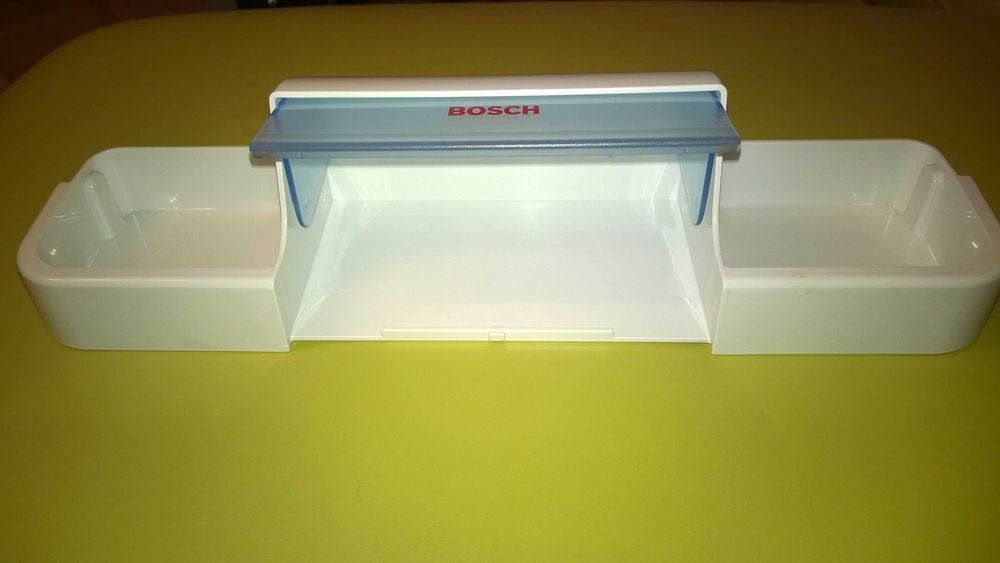 Lodówka Bosch KIM 30471 - akcesoria