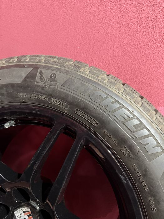 Продам диски с резиной 4шт. 255/55/R18