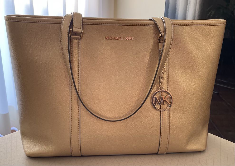 Mala Michael Kors Dourada - NOVA