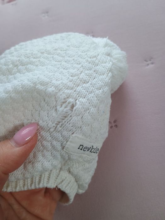 Czapeczka newbie dla noworodka 0-1 m