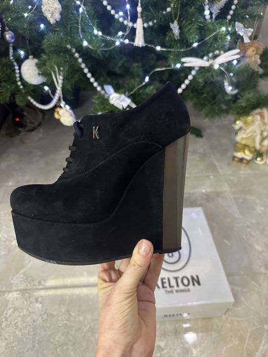 Ботильоны черные замшевые на платформе