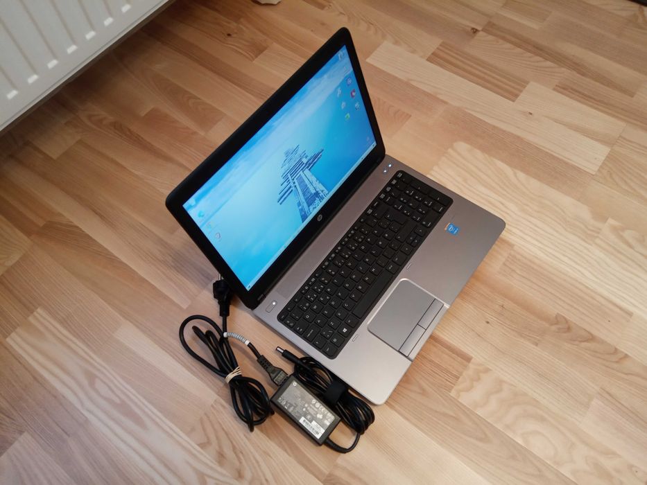 Laptop HP 650 15,6'' mocny procesor i5 8GB bateria Win10