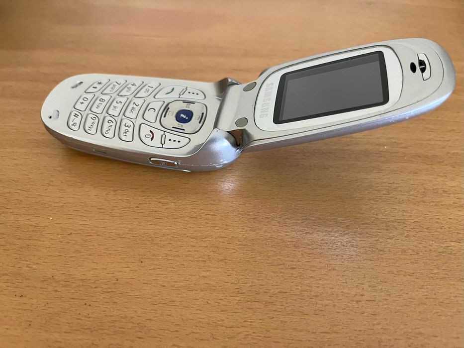 Samsung SGH-X640 Antigo
