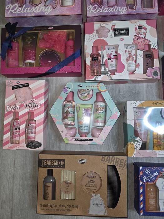 Lote 12 Conjuntos Cosmética Novos | Homem e Mulher