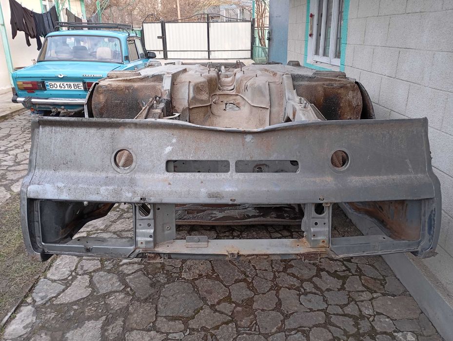 Продам кузов 2107 в рідні фарбі в гарному стані