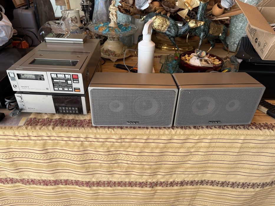 Sony SL-F1E / TT-F1E | Gravador Betamax Portátil + Sintonizadora