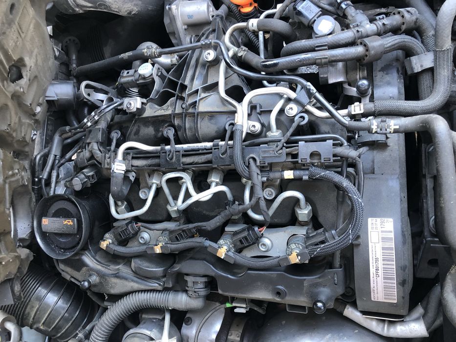 Silnik Kompletny Volkswagen 2.0 TDI CFFB 140KM