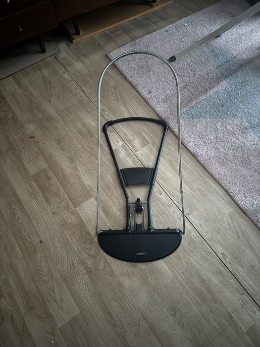 Sprzedam stelaż do leżaczka BABYBJORN