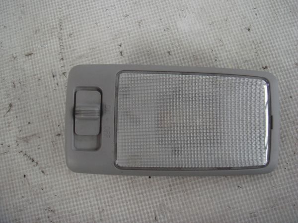 Luz De Tecto Trás / Plafonier Subaru Impreza Três Volumes (Gd)