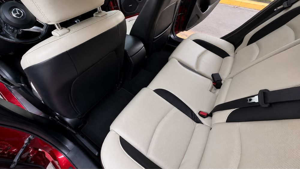 Mazda 3 Grand Touring