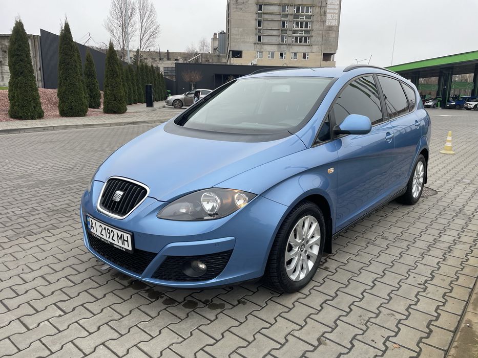 SEAT ALTEA XL 2015 продам авто