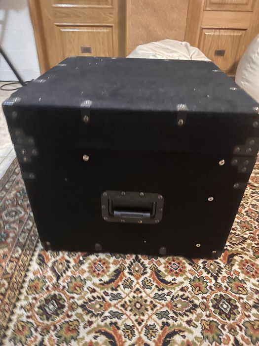 Rack de 3 modulos em muito bom estado.