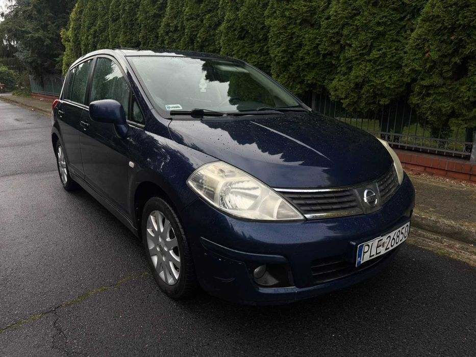 Nissan Tiida