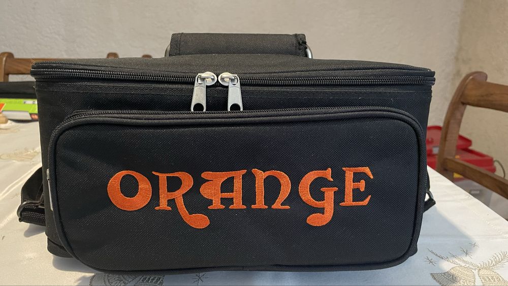 Orange dark terror amplificador