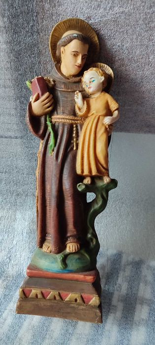 Estátua de Santo António e Menino Jesus