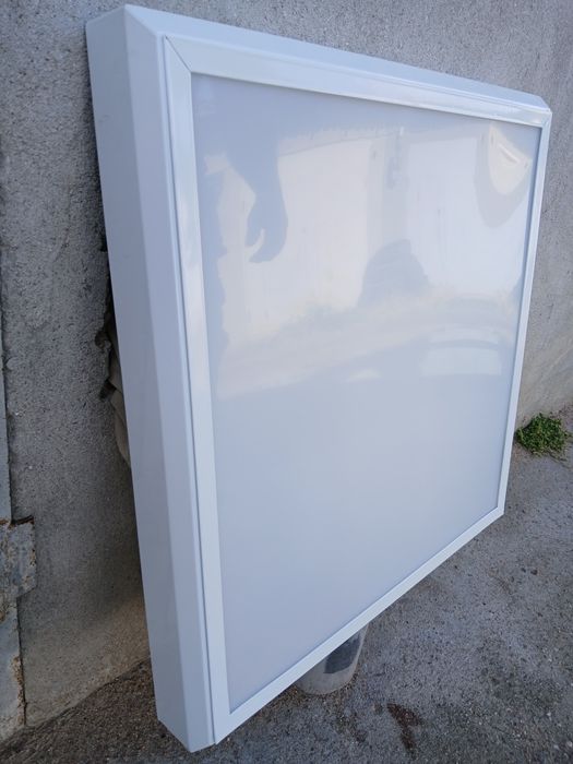 Продаю офисный светильник 10 шт