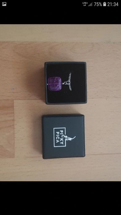 Łańcuszek z kamieniem