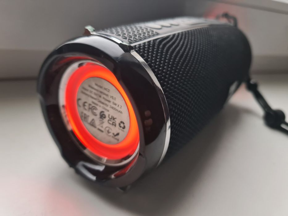 Новая блютуз колонка светодиодная подсветка.