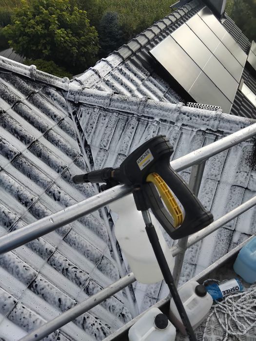 Cisnieniowe mycie dachu