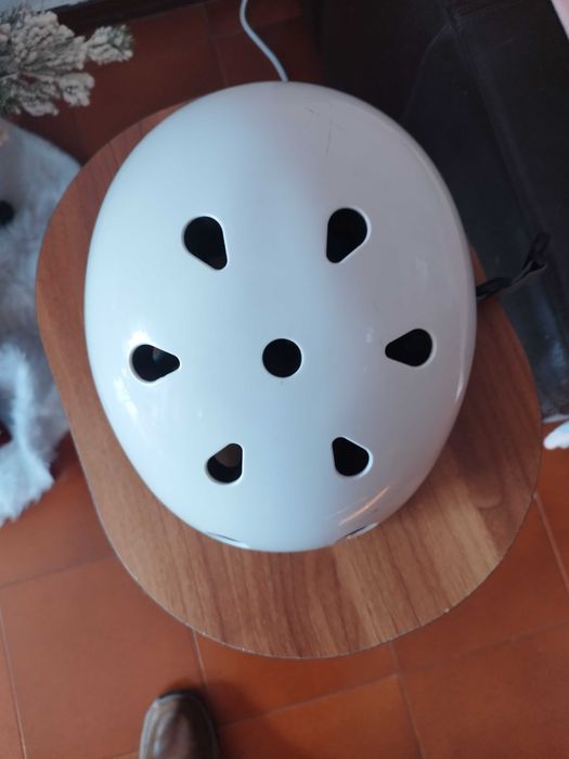 Capacete bicicleta trotinete skate patins etc
