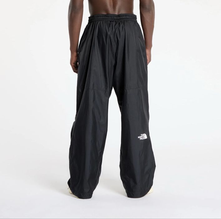 Штани The North Face NSE WIND TRACK