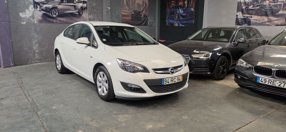 Opel Astra 90.000 Km 1.4 Turbo 140 Cavalos Nacional — photo 3
