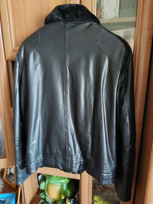 Куртка-Дублёнка  Акция  ( XL) Кожа-Лайка, Мех-Овчина.