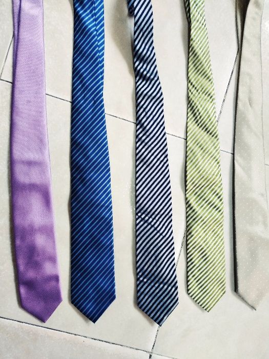 Gravatas disney em bom estado