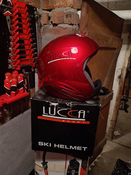 Kask narciarski nowy