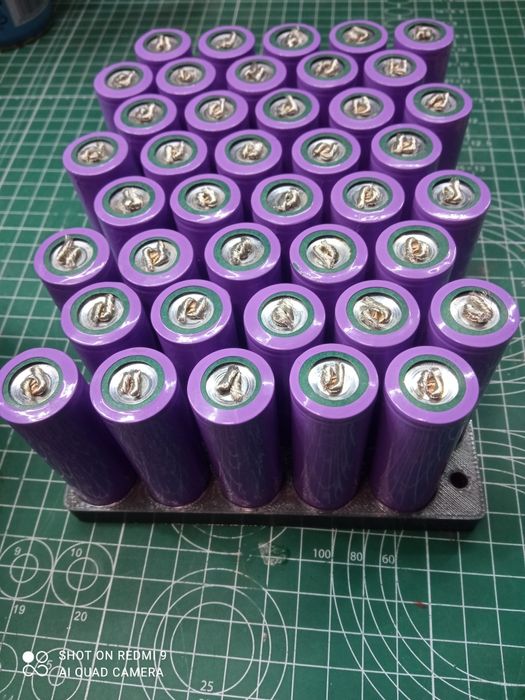 21700 Тесла Tesla Аккумулятор 4200mah 22 рік 13-15 mOm