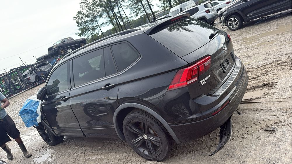 Разборка Volkswagen Tiguan 2 R-Line 2018-2024 Двери Четверть Ляда