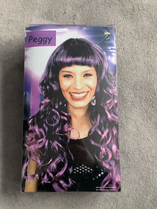 Peruka na imprezę