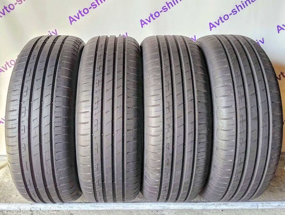 Шини літні демо R17 215/55 Good Year Efficient Grip Performance