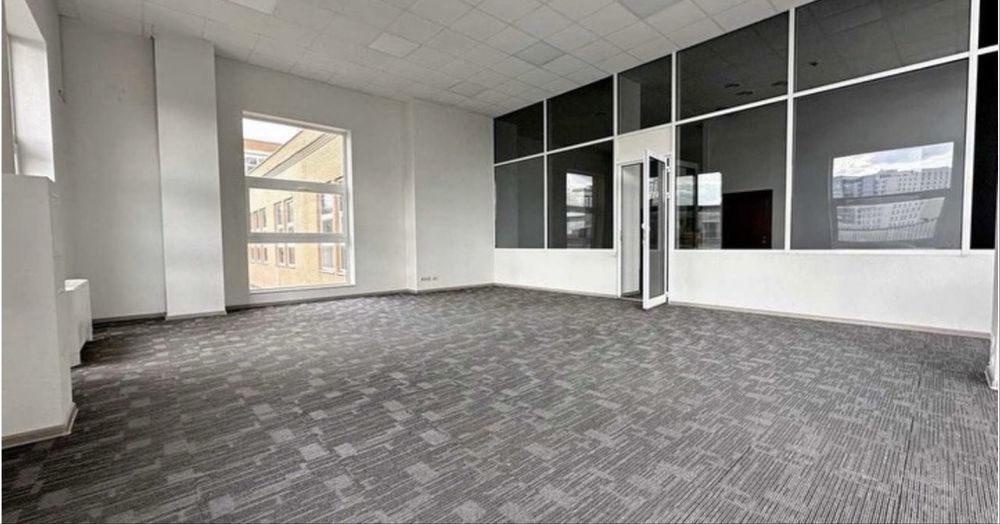 Оренда офісу. Центр. Неж/ф. БЦ. Тераса