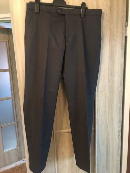 Spodnie eleganckie męskie 46