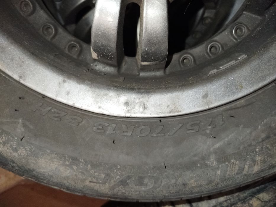 Диски з шинами Hankook 175/70/13