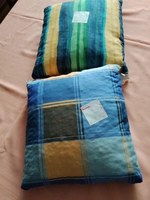 Poduszki 2 szt NOWE Okazja