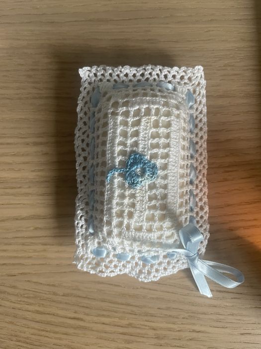 Bolsa para sabonete em crochet feito à mão