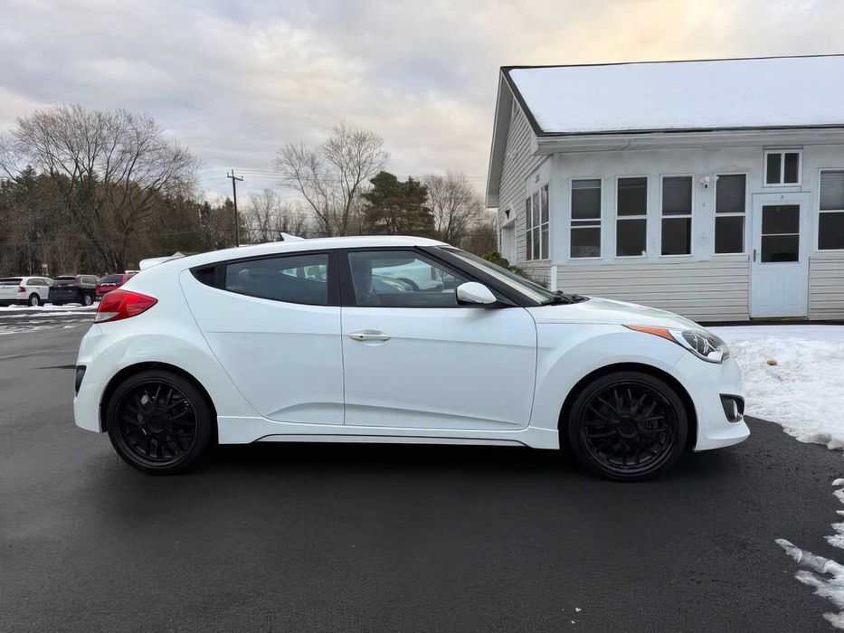 Hyundai Veloster Turbo      2016