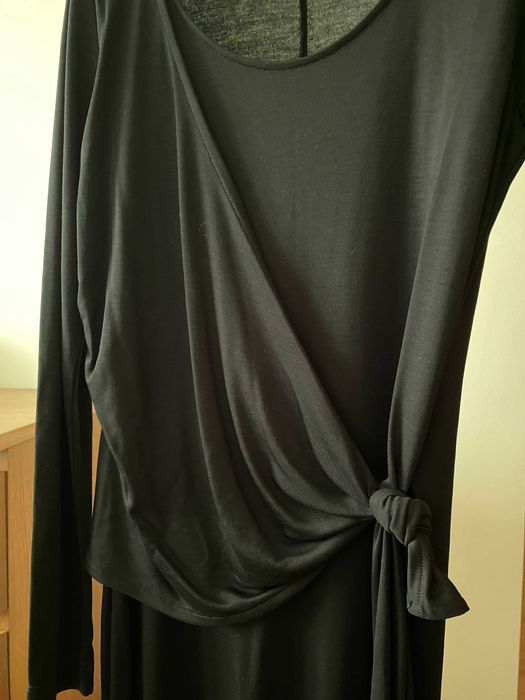 Vestido Preto Globe – Novo, elegante e versátil *Oportunidade*