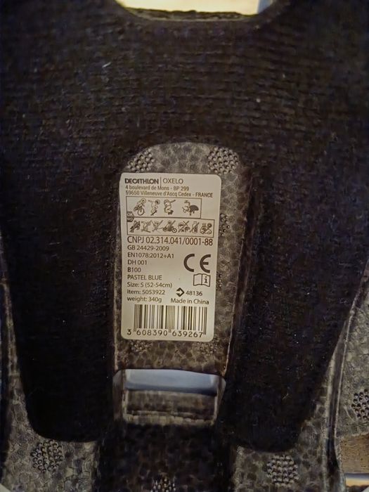 Kask jasnoniebieski Decathlon rozmiar s 52-54