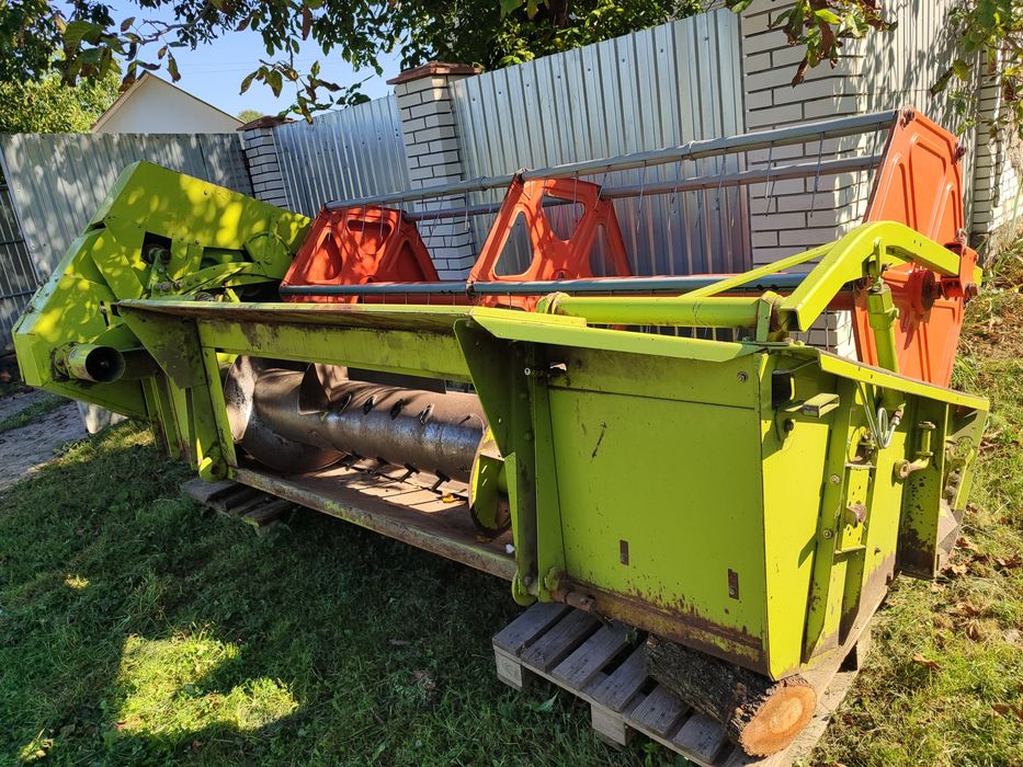 Продам Жатку Claas