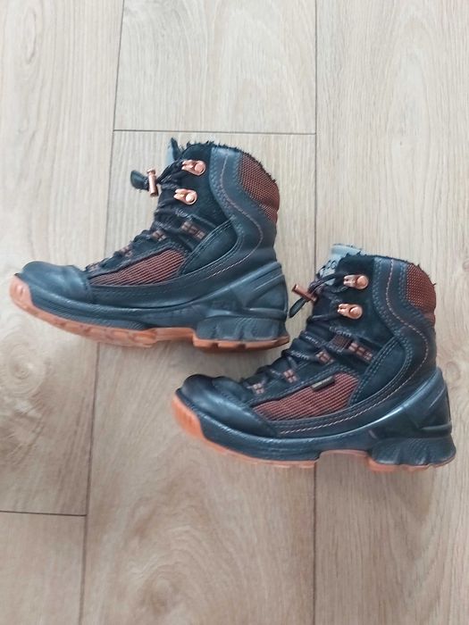 Buty Ecco śniegowce zimowe BIOM Hike Kids r. 31 dł. wkładki 20,5 cm.