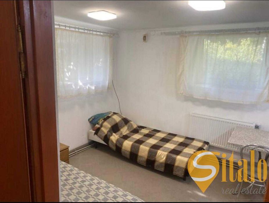 Продаж комерційного приміщення, вулиця Золота