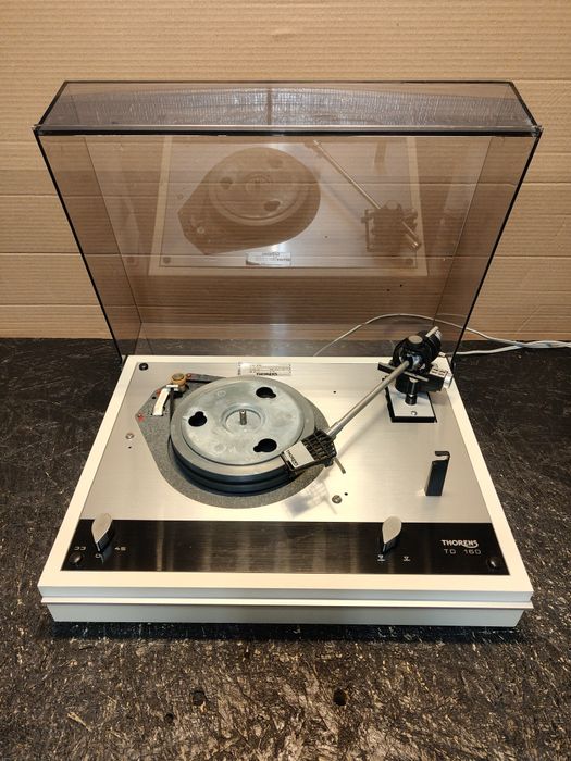Gramofon Thorens TD 160, Made in Germany
